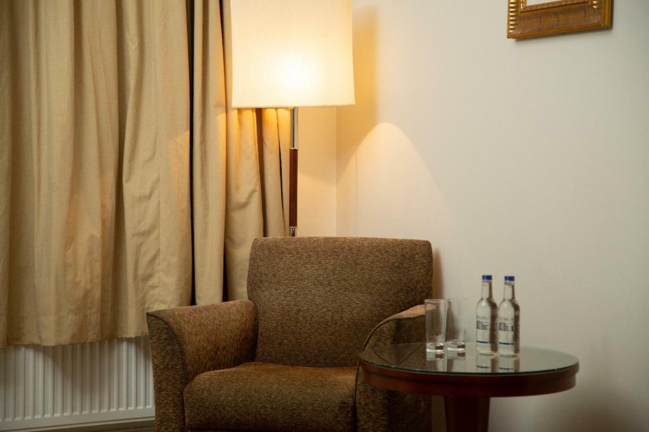 Ladbrooke Hotel Бирмингем Экстерьер фото