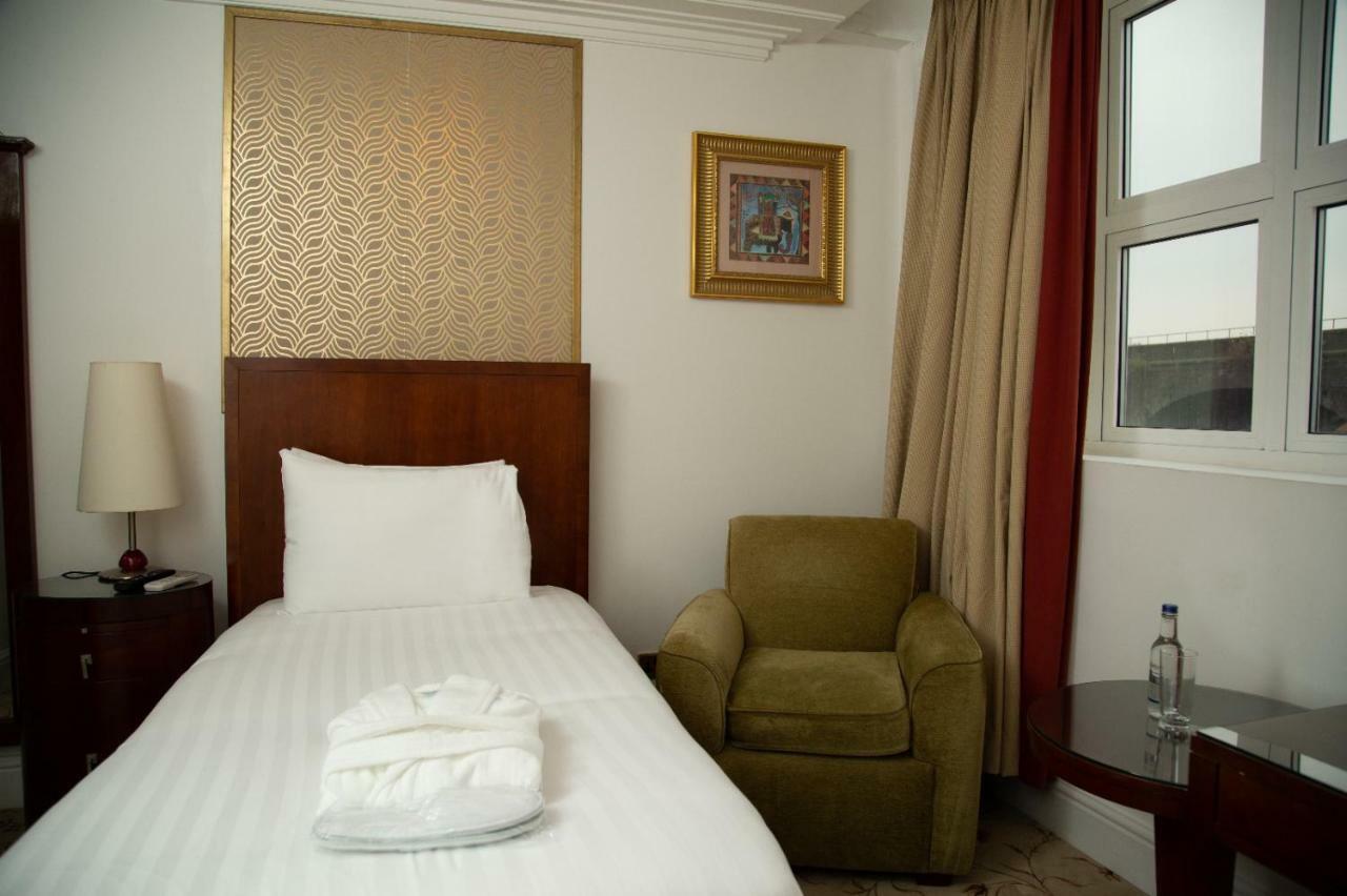 Ladbrooke Hotel Бирмингем Экстерьер фото